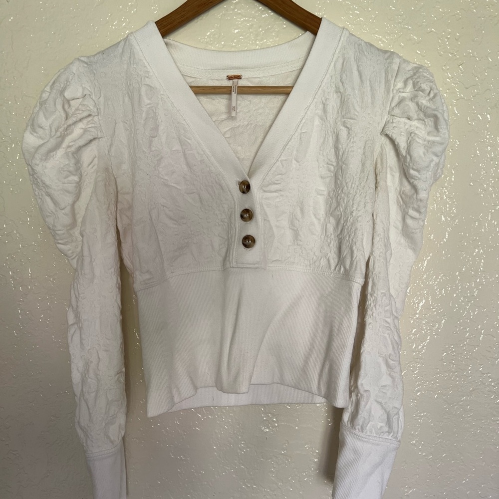 Free people puffy shoulder top